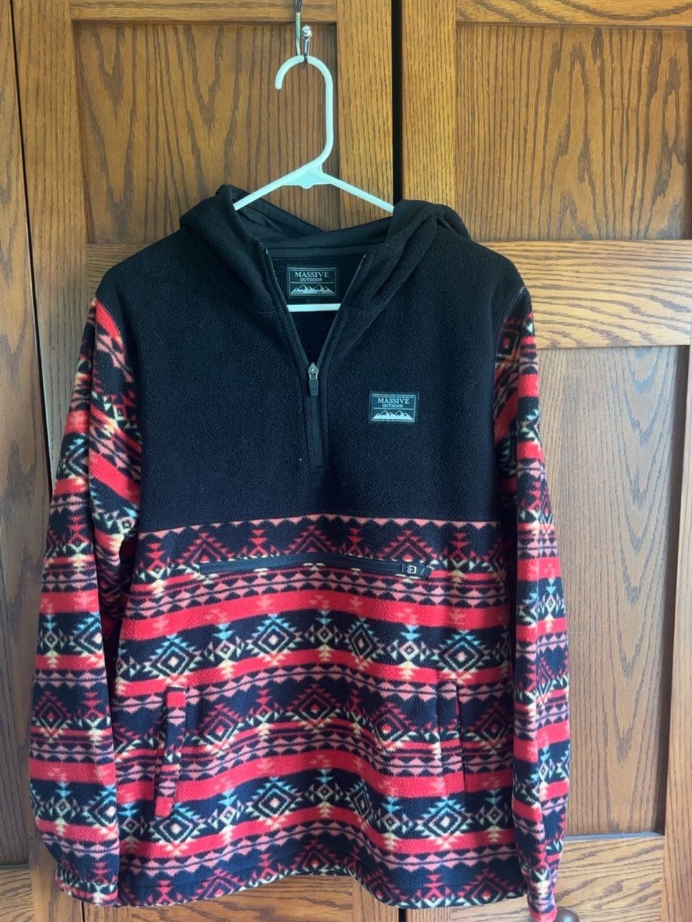 Massive-T Men’s Red & Black Patterned Half-Zip Hooded Fleece